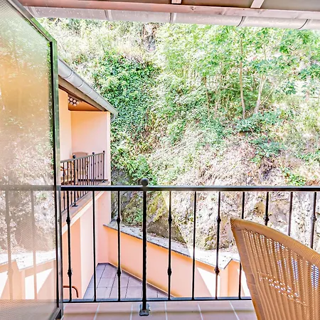 ليه بوستيلون فندق 3*