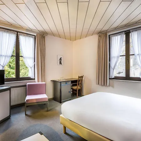 ليه بوستيلون إيش زور شور