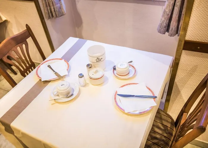 酒店 乐博斯蒂隆酒店