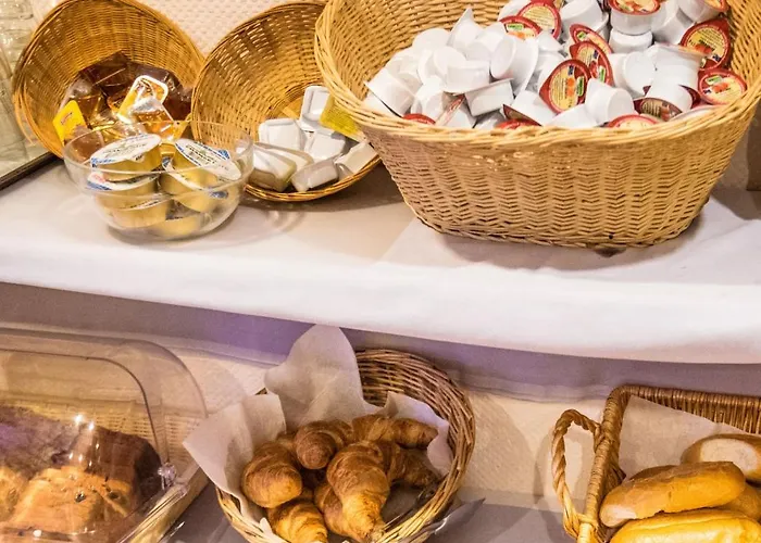 酒店 乐博斯蒂隆酒店