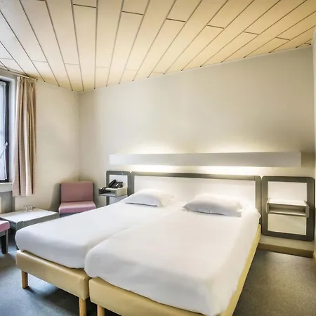 Hotell Le Postillon 3*