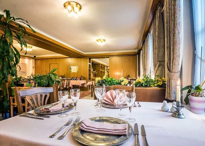 Le Postillon 3* Esch-sur-Sûre